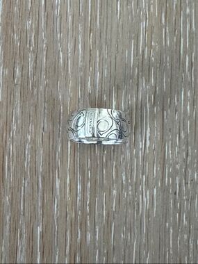 Coach 9.5mm Signature "C" Logo Band Ring Sterling Silver. Size 8.
